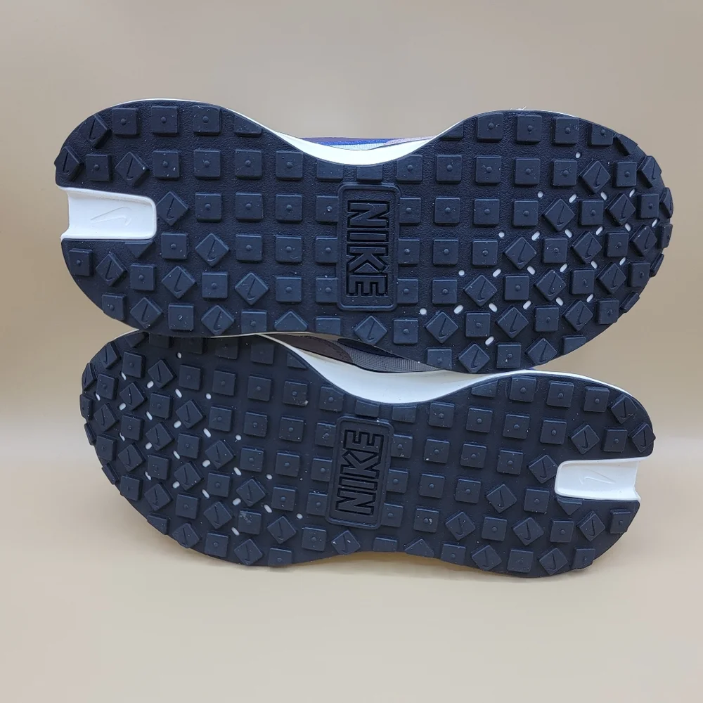 Nike women phoenix